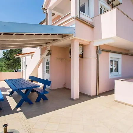 Apartament Andreas *